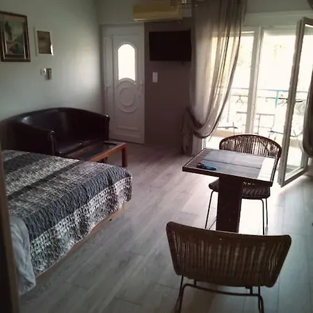 Minimal & Cozy με δωρεαν χωρο σταθμευσησ Kavala