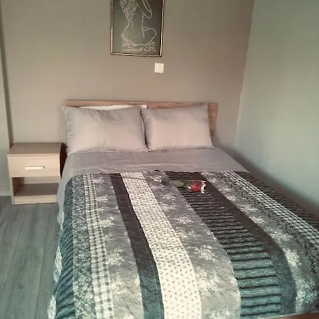 Minimal&cozy με δωρεαν χωρο σταθμευσησ Διαμέρισμα